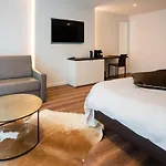 Cosmopolite Nieuwpoort-bad 호텔 4*