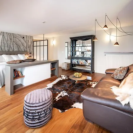 Cosmopolite Nieuwpoort-bad 호텔 4*