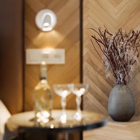 Cosmopolite Nieuwpoort-bad 호텔 4*